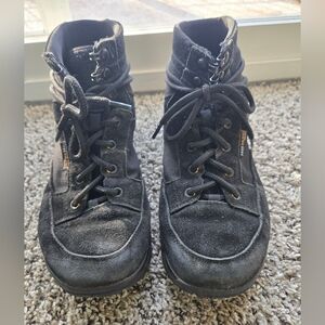 Stylish Black Lace-Up Men's Boots